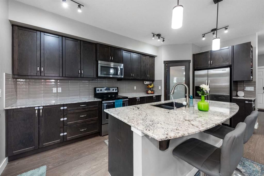 80 Legacy Reach Manor SE, Calgary — photo 4 of 45