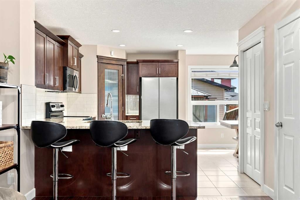 862 Evanston Drive NW, Calgary — photo 2 of 50