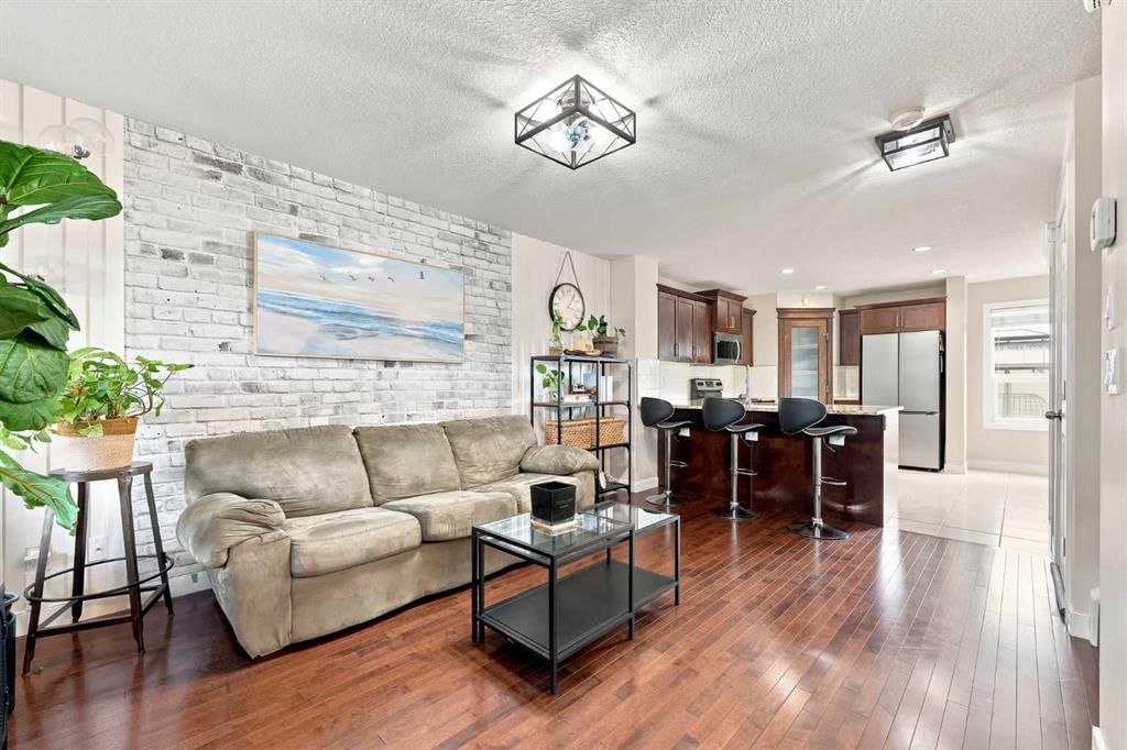 862 Evanston Drive NW, Calgary — photo 3 of 50