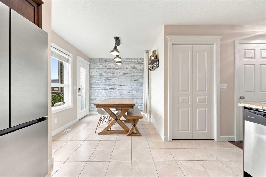 862 Evanston Drive NW, Calgary — photo 4 of 50