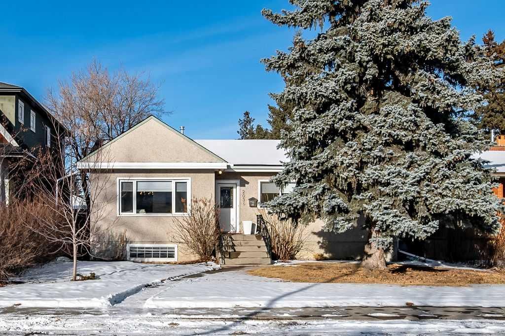 2036 51 Avenue SW, Calgary — main listing photo