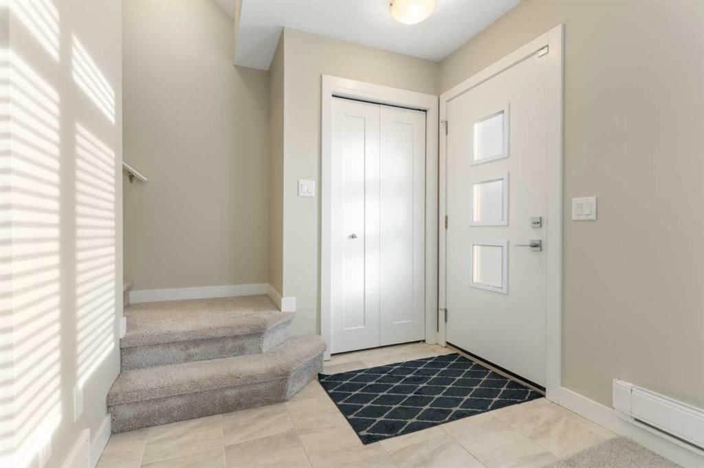 217 Sage Bluff Drive NW, Calgary — photo 2 of 33