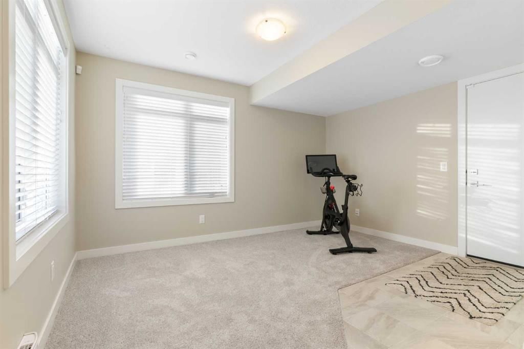 217 Sage Bluff Drive NW, Calgary — photo 4 of 33