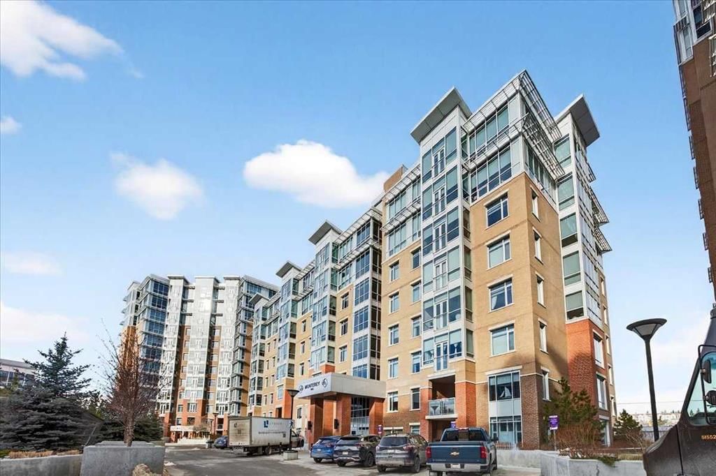 501, 24 Varsity Estates Circle NW, Calgary — main listing photo