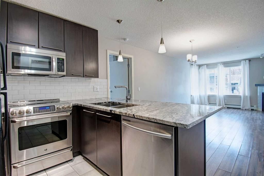159, 35 Richard Court SW, Calgary — photo 2 of 32