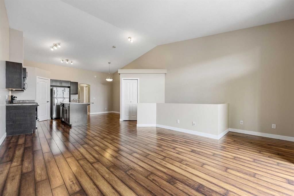 2203, 230 Eversyde Boulevard SW, Calgary — photo 5 of 33