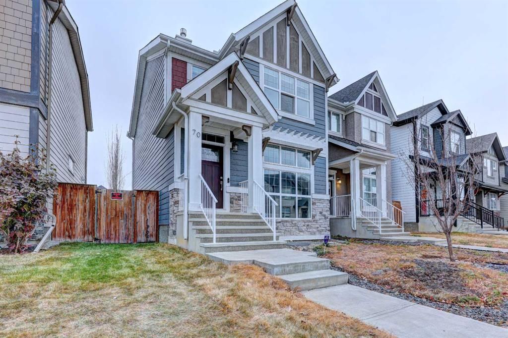 70 Masters Crescent SE, Calgary — photo 3 of 45