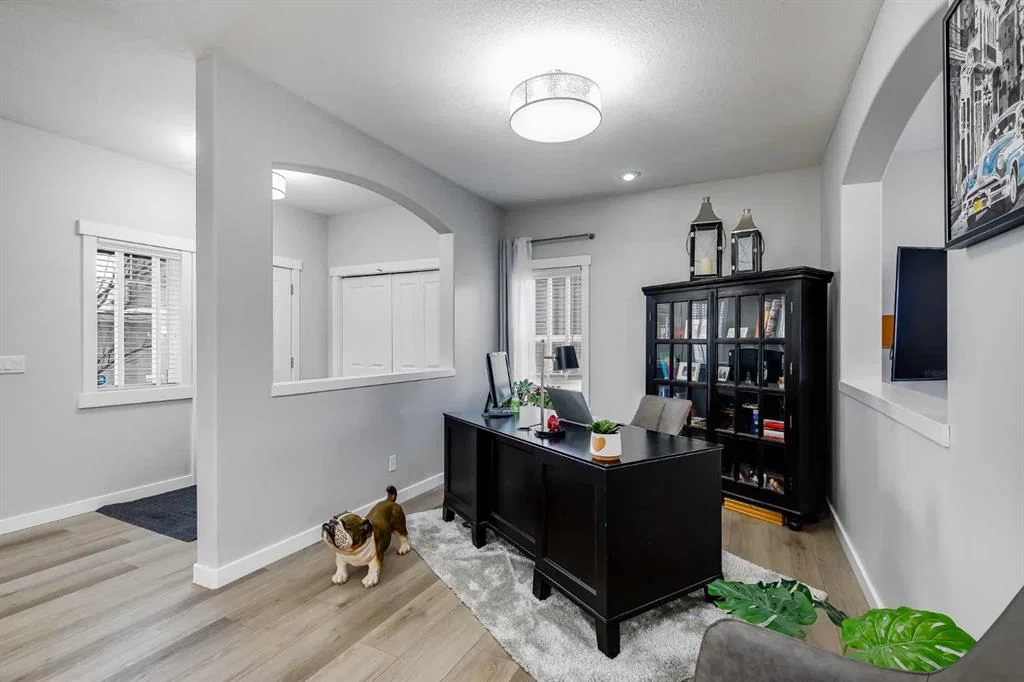 214 Chapalina Court SE, Calgary — photo 4 of 41