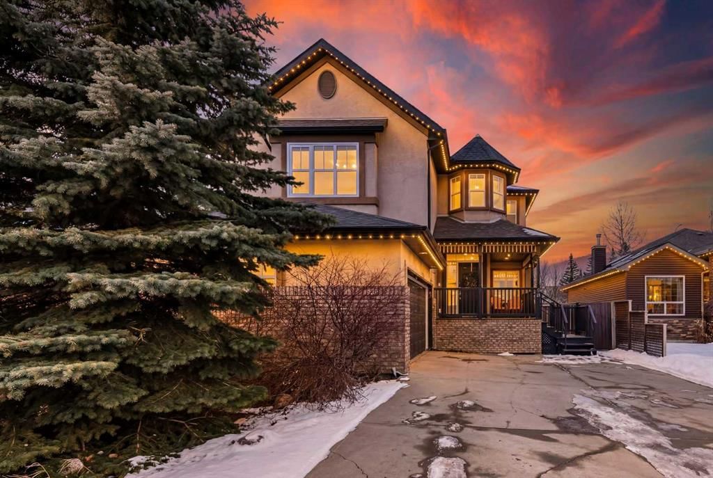 20 Royal Highland Court NW, Calgary — photo 2 of 45