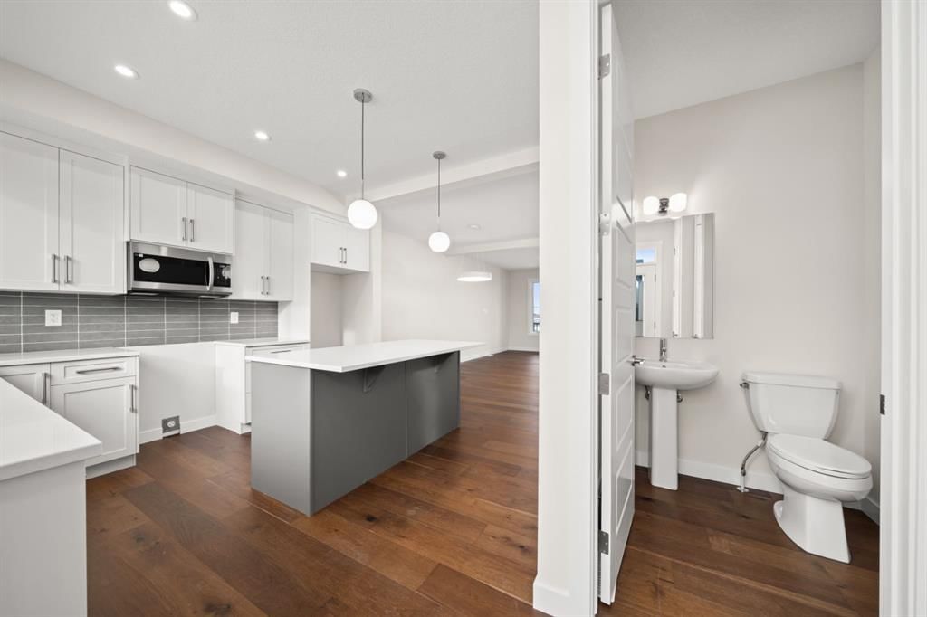 636 Sora Boulevard SE, Calgary — photo 5 of 11
