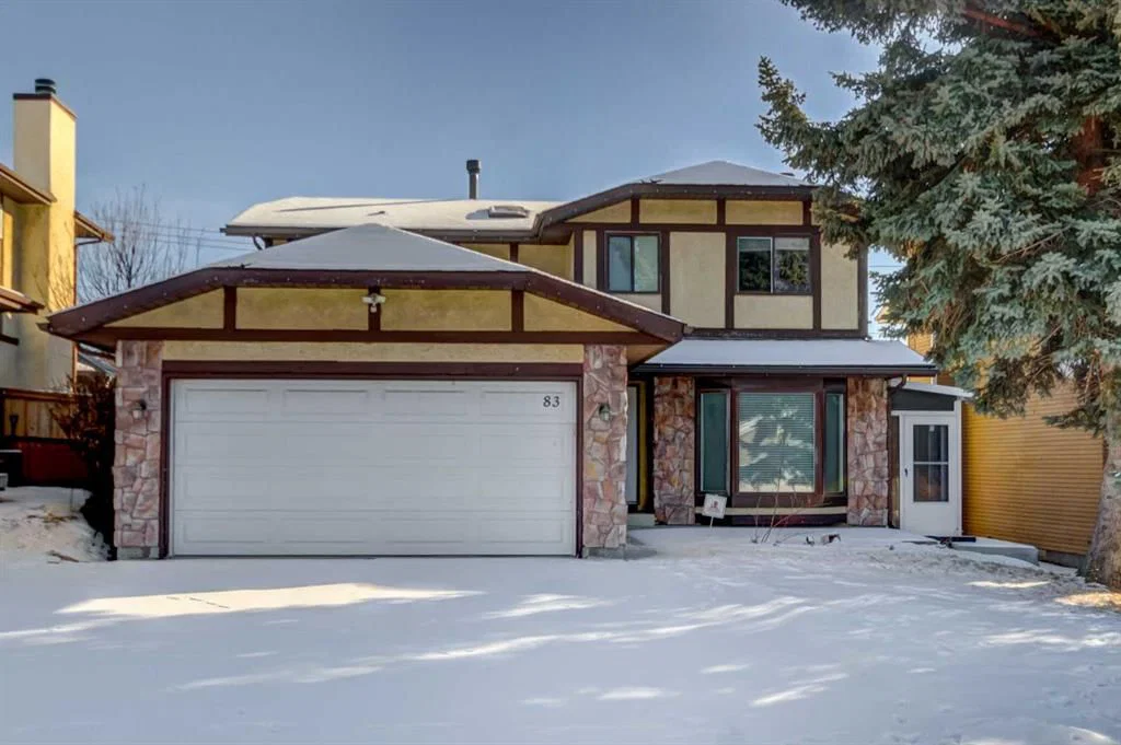 83 Hawkfield Crescent NW, Calgary — main listing photo