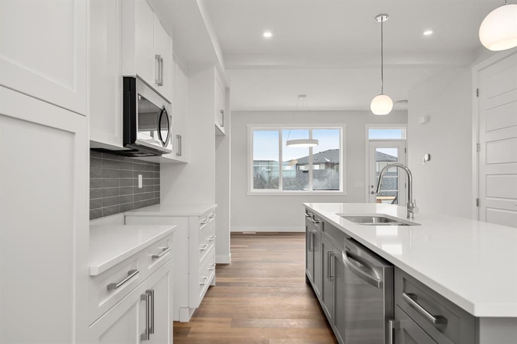 17 Sora Gate SE, Calgary — photo 4 of 11