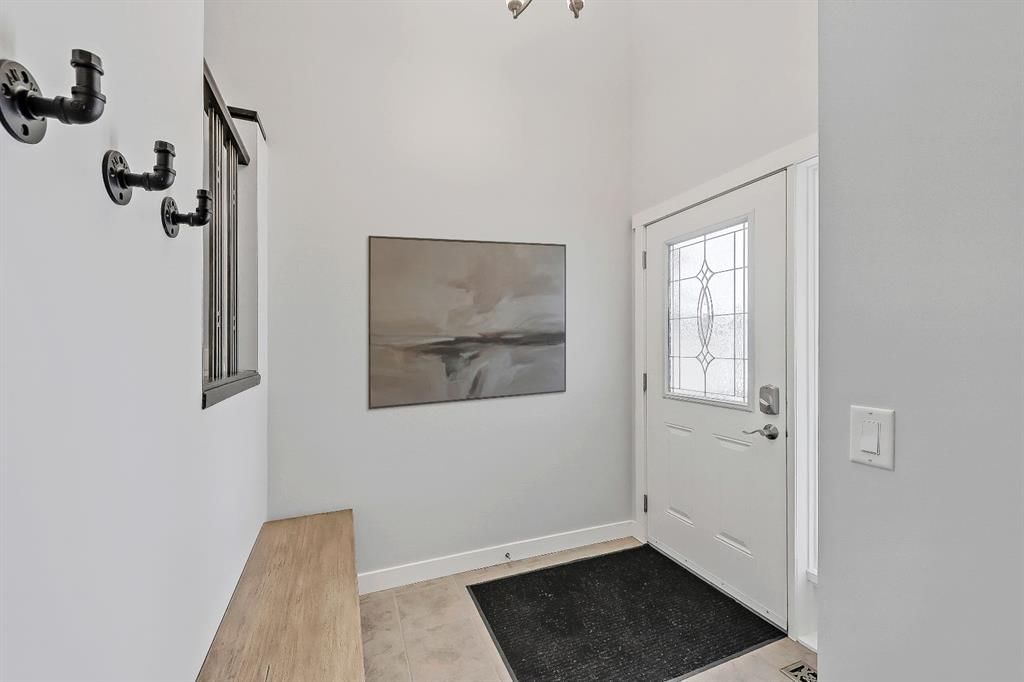 9 Copperleaf Way SE, Calgary — photo 2 of 46