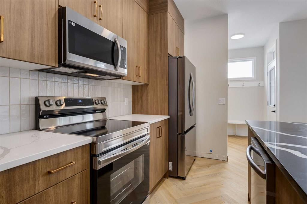 238 Heartwood Parade SE, Calgary — main listing photo