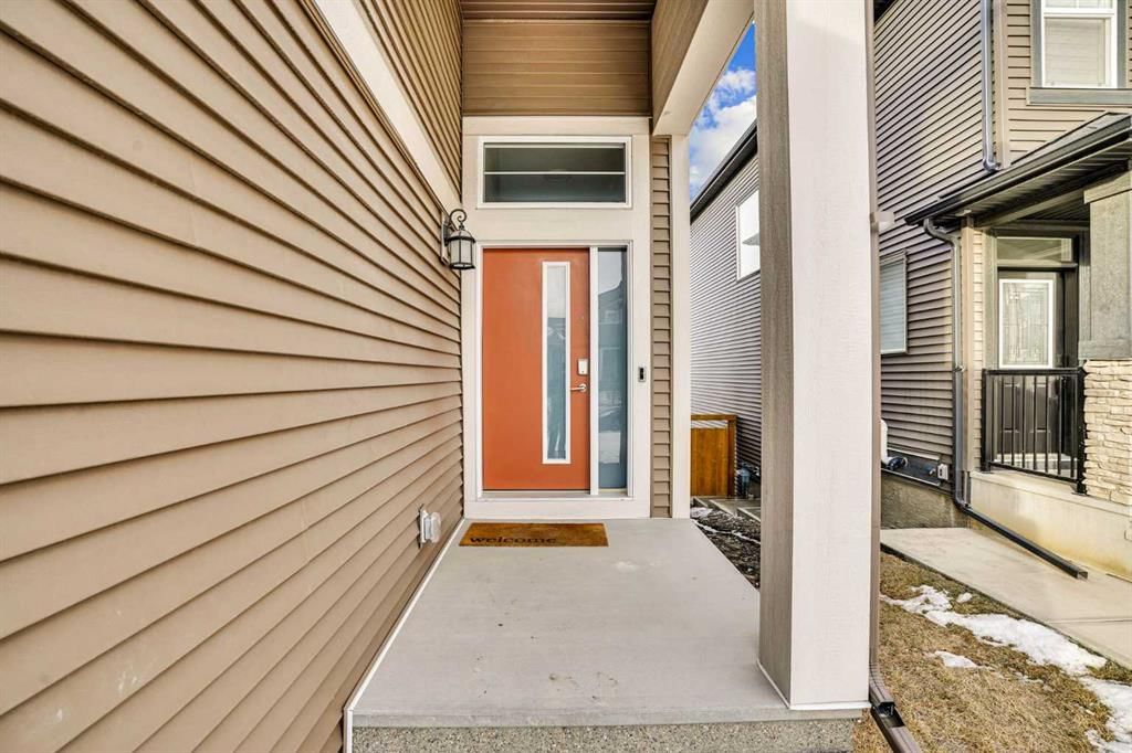86 Edith Row NW, Calgary — photo 2 of 50