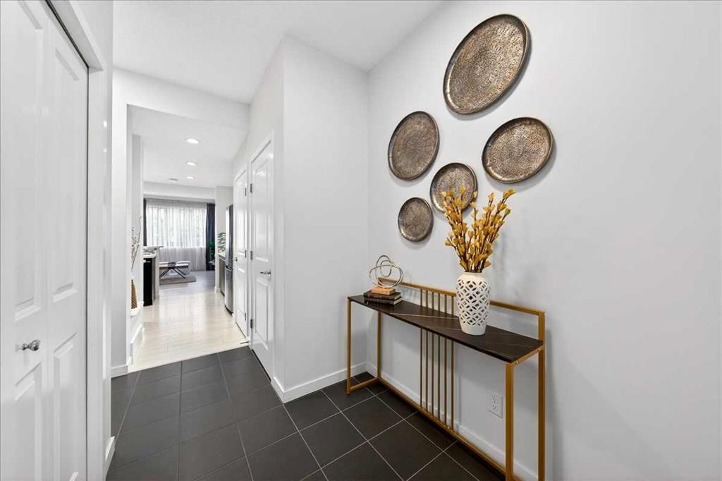 43 Chaparral Valley Common SE, Calgary — photo 3 of 38