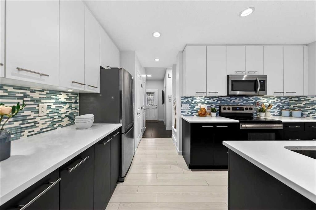 43 Chaparral Valley Common SE, Calgary — photo 4 of 38