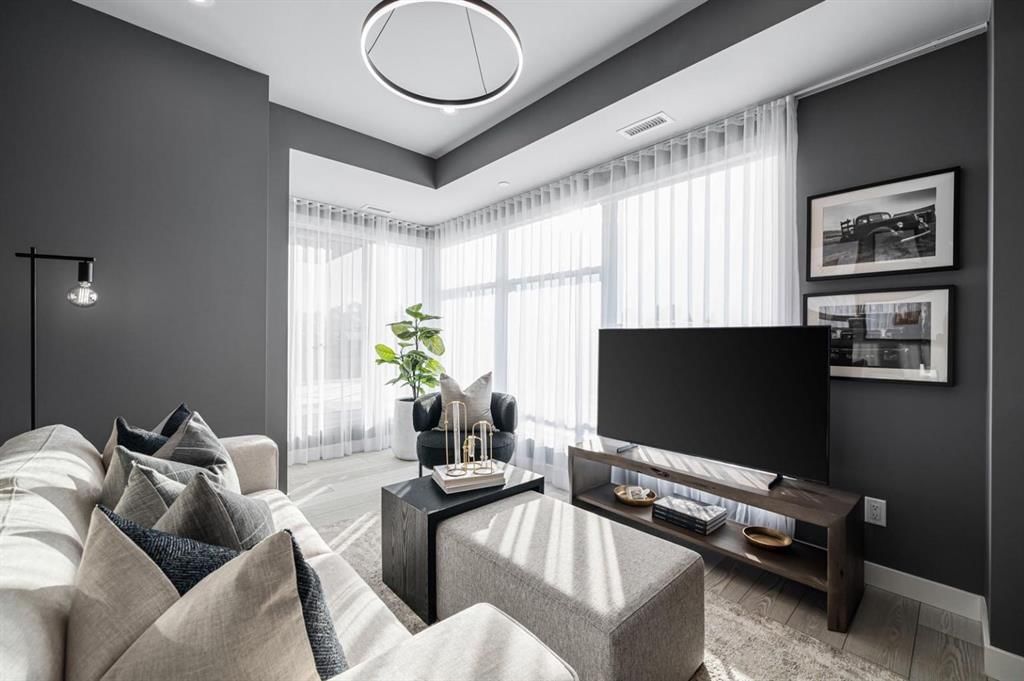 302, 110 18A Street NW, Calgary — main listing photo
