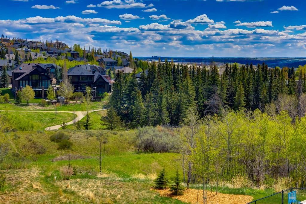 13 Timberline Court SW, Calgary — photo 5 of 48
