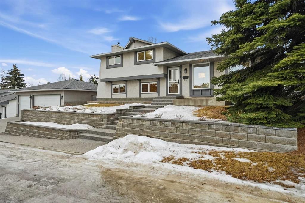 471 Dalmeny Hill NW, Calgary — photo 2 of 29