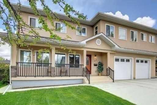 23 Cheltenham Road NW, Calgary — main listing photo