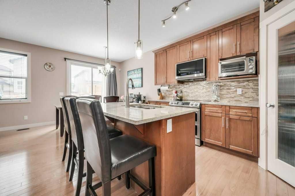 234 Covebrook Court NE, Calgary — photo 2 of 40