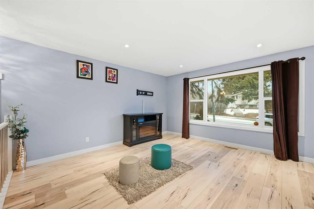 440 Foritana Road SE, Calgary — photo 4 of 47