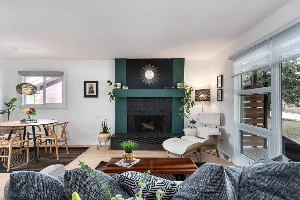 10219 Maplebrook Place SE, Calgary — photo 4 of 44