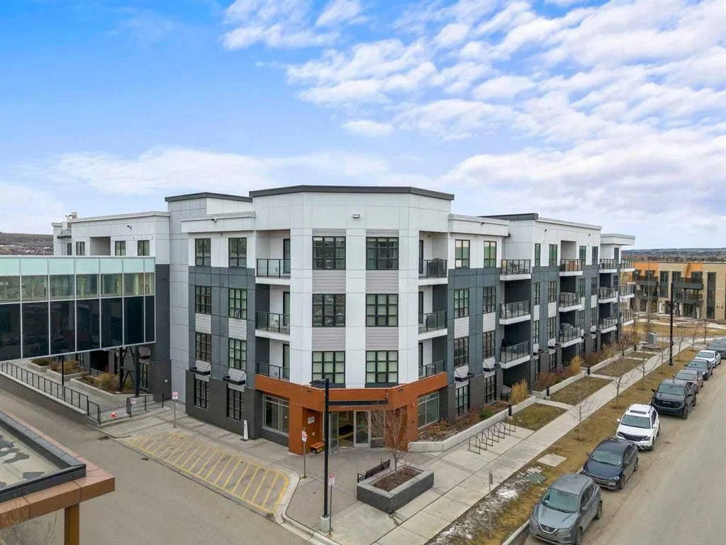 107, 383 Smith Street NW, Calgary — recently sold condo