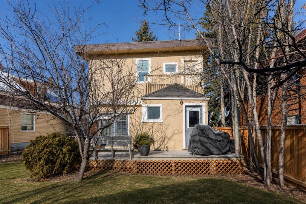 2125 36 Avenue SW, Calgary — photo 5 of 19
