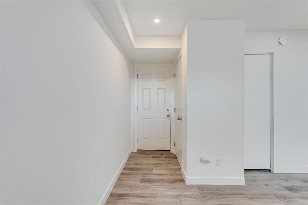 91 Spring Creek Common SW, Calgary — photo 5 of 44