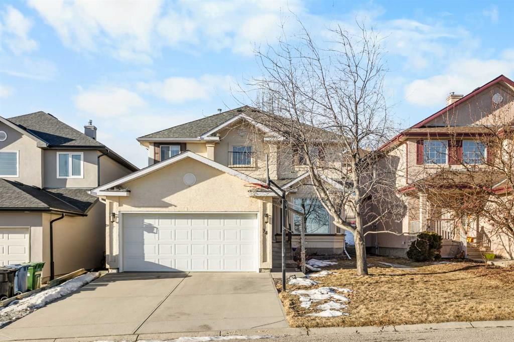 34 Edgeridge Mews NW, Calgary — main listing photo