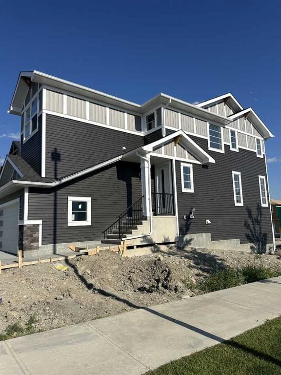 4 Topaz Place, Cochrane — photo 2 of 49