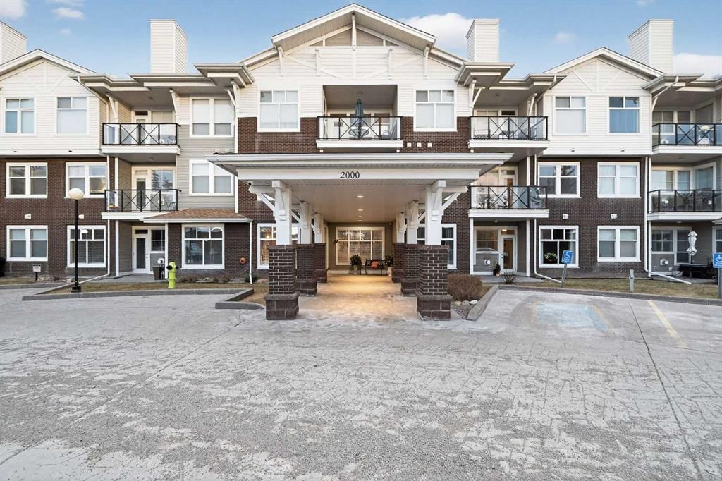 2127, 1010 Arbour Lake Road NW, Calgary — photo 2 of 43