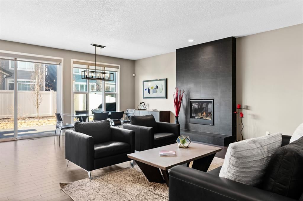 291 West Grove Point SW, Calgary — photo 2 of 40