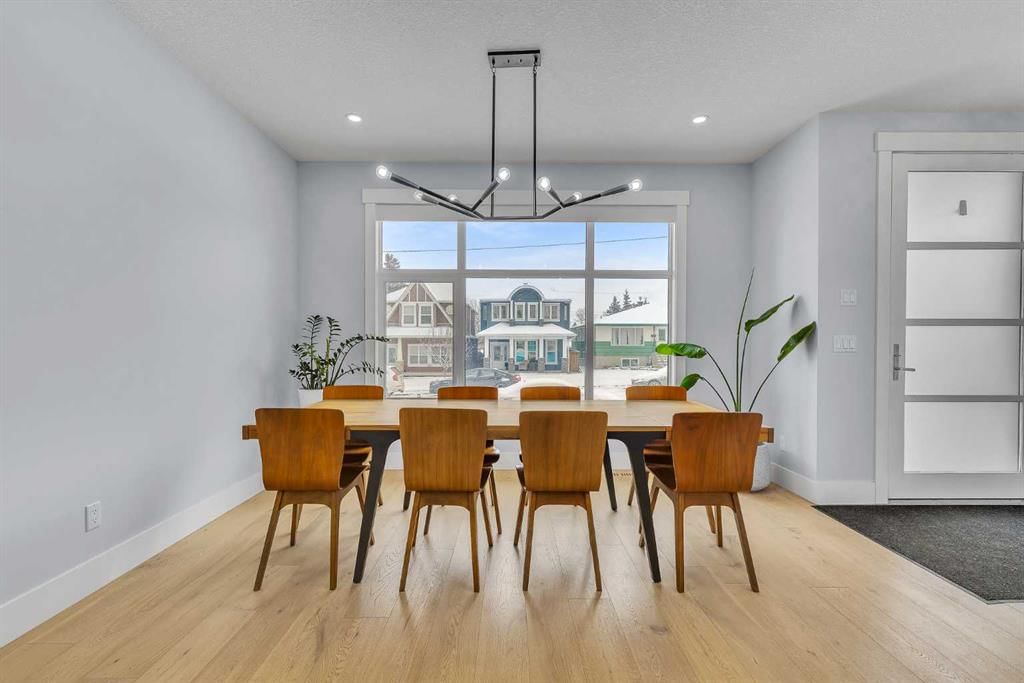 1613 40 Street SW, Calgary — photo 5 of 47