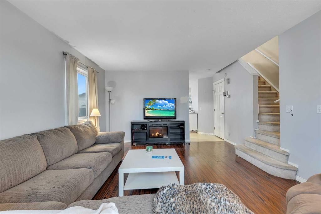 265 Covewood Green NE, Calgary — photo 3 of 20