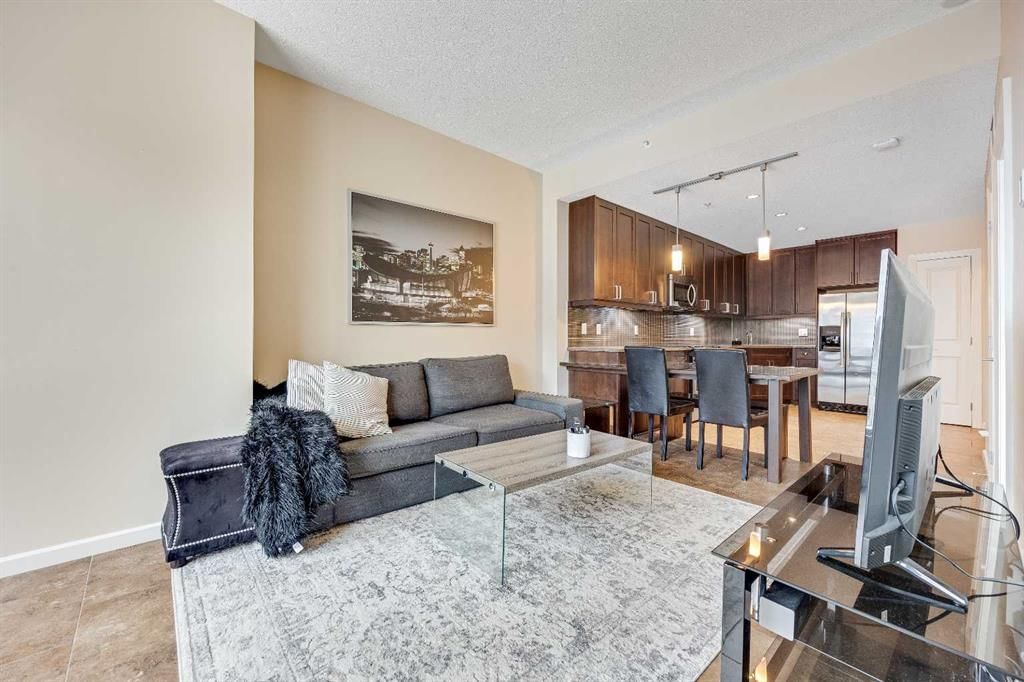 504, 211 13 Avenue SE, Calgary — main listing photo
