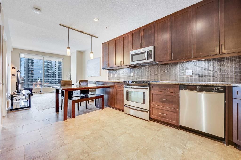 504, 211 13 Avenue SE, Calgary — photo 3 of 32