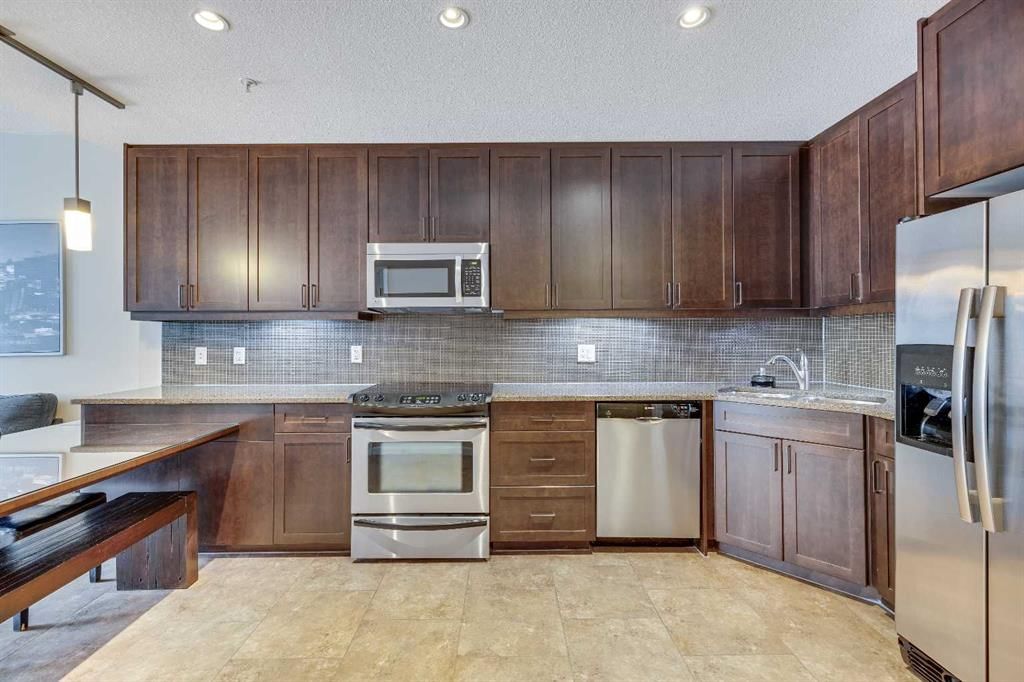 504, 211 13 Avenue SE, Calgary — photo 5 of 32