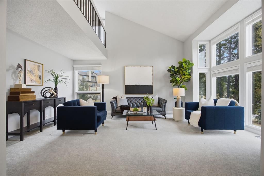 3 Stranraer Place SW, Calgary — main listing photo