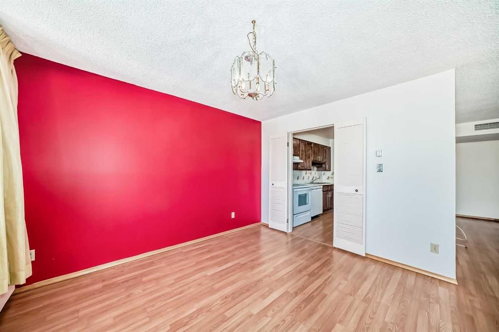 607, 330 26 Avenue SW, Calgary — photo 5 of 40