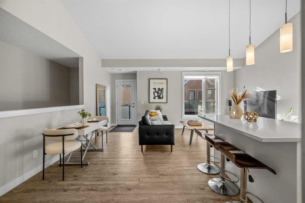 124 Livingston Common NE, Calgary — main listing photo