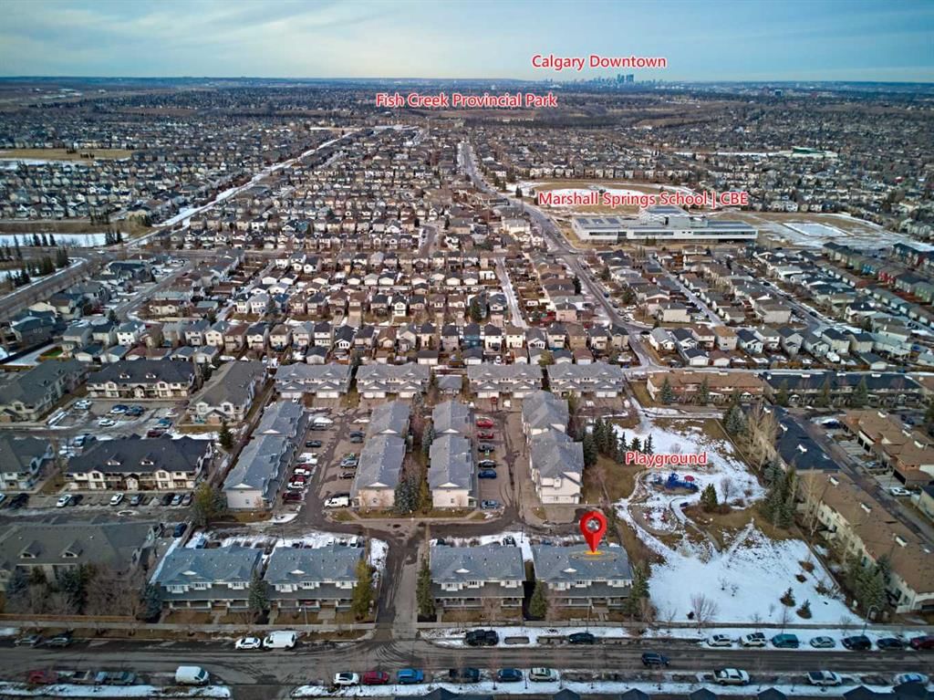 2366 Eversyde Avenue SW, Calgary — photo 4 of 43
