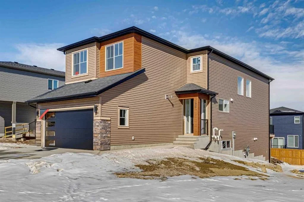 267 Marmot Grove NW, Calgary — photo 2 of 39
