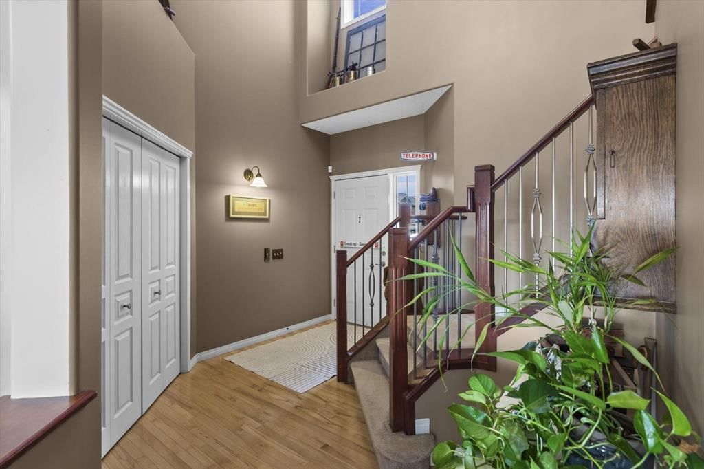 98 Tuscany Ravine Close NW, Calgary — photo 5 of 47