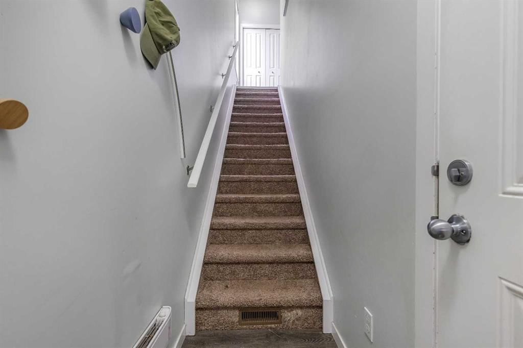 149 New Brighton Point SE, Calgary — photo 3 of 41