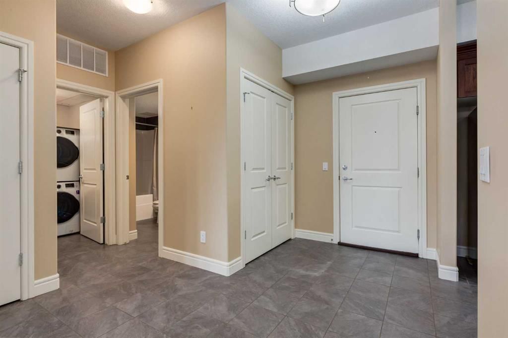 2338, 2330 Fish Creek Boulevard SW, Calgary — photo 4 of 46