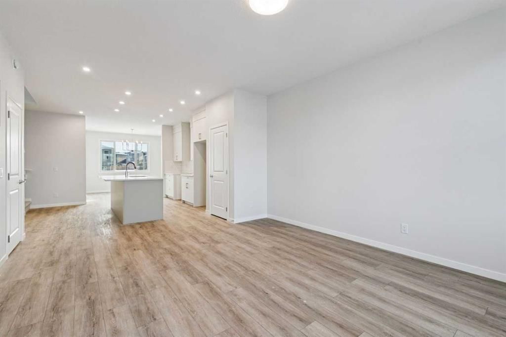 279 Herron Landing NE, Calgary — photo 5 of 23