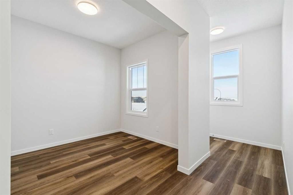 28 Calhoun Rise NE, Calgary — photo 4 of 30